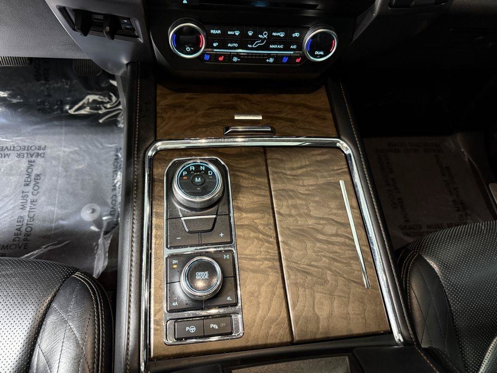 Used 2019 Ford Expedition Max Platinum AWD/4WD image 26