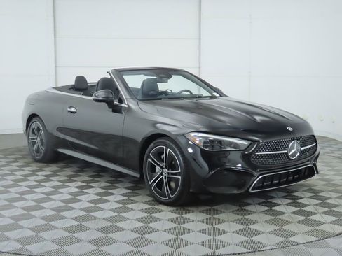 New 2026 Mercedes-Benz CLE 300 4MATIC Cabriolet image 3