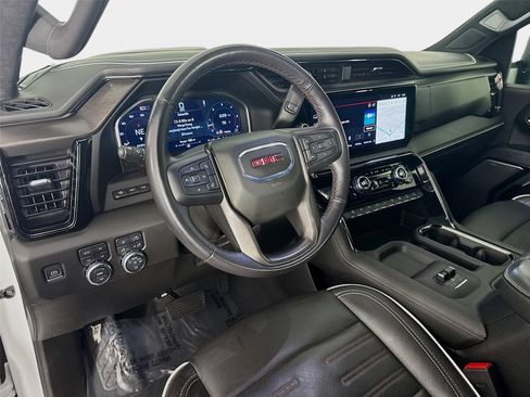 Certified 2024 GMC Sierra 2500 AT4X AWD/4WD image 9