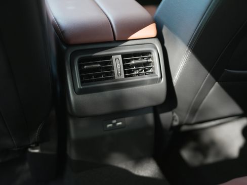 Used 2024 MAZDA CX-50 AWD 2.5 Turbo w/ Cargo Package image 29