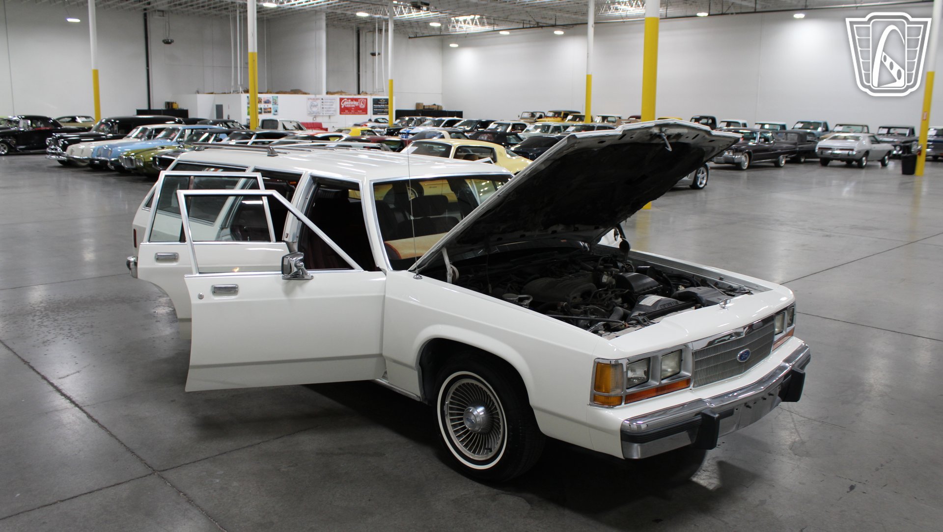 Used 1988 Ford LTD Country Squire RWD image 33