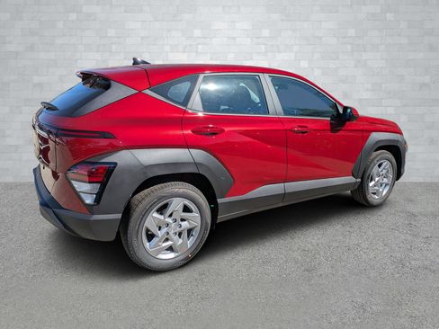 New 2026 Hyundai Kona SE image 5