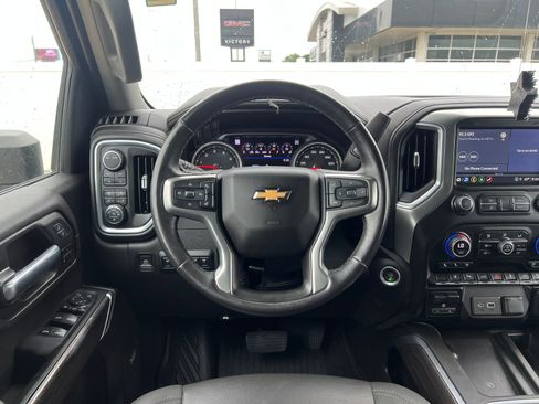 Used 2022 Chevrolet Silverado 2500 LTZ w/ LTZ Plus Package AWD/4WD image 28