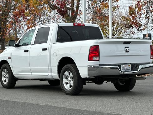 Used 2019 RAM 1500 Tradesman w/ Chrome Appearance Group image 6