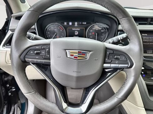 Certified 2024 Cadillac XT6 Premium Luxury w/ Technology Package AWD/4WD image 11