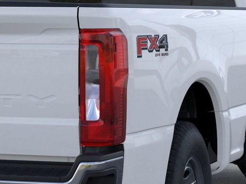 New 2026 Ford F250 XL image 21