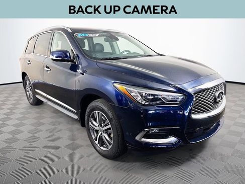Used 2020 INFINITI QX60 Luxe w/ Essential Package image 3