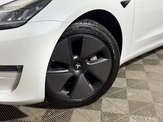 Used 2022 Tesla Model 3 Long Range AWD/4WD video 2
