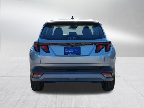 Certified 2025 Hyundai Tucson SE AWD/4WD image 6
