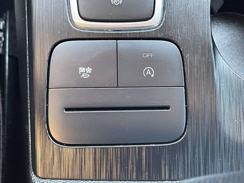Certified 2025 Ford Escape Active FWD image 30