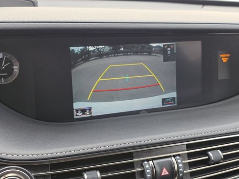 Used 2018 Lexus LS 500 F Sport w/ Accessory Package (Z1) RWD image 15