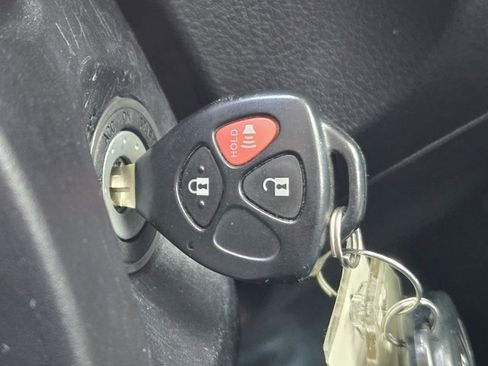 Used 2018 Toyota 4Runner SR5 image 20