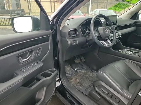 Used 2023 Honda Pilot Elite image 12