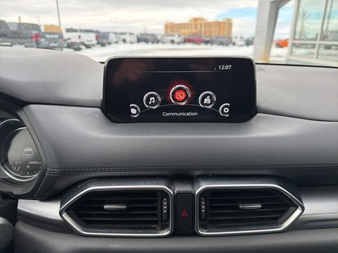 Used 2019 MAZDA CX-5 Touring image 17