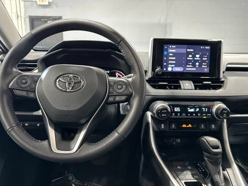 Used 2023 Toyota RAV4 XLE w/ Convenience Package AWD/4WD image 8