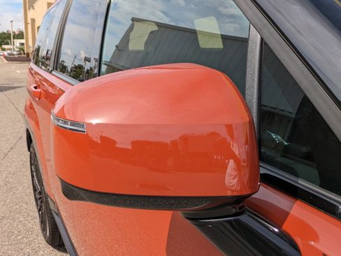 Used 2025 Hyundai Santa Fe Calligraphy image 12