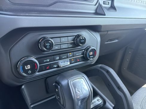 Used 2023 Ford Bronco Big Bend AWD/4WD image 7