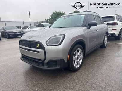 Certified 2025 MINI Cooper Countryman SE w/ Comfort Package Max
