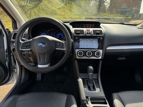 Used 2015 Subaru Crosstrek Touring image 19