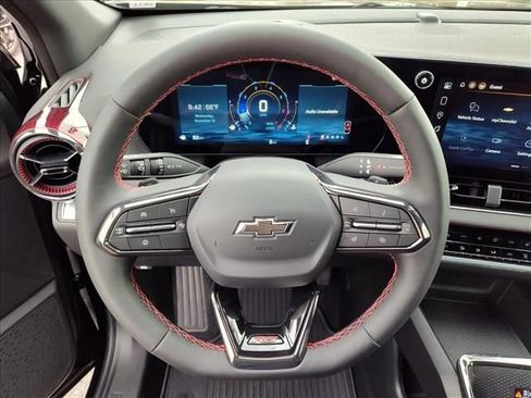 New 2026 Chevrolet Equinox RS image 11