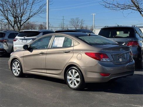 Used 2013 Hyundai Accent GLS w/ Premium Pkg image 4