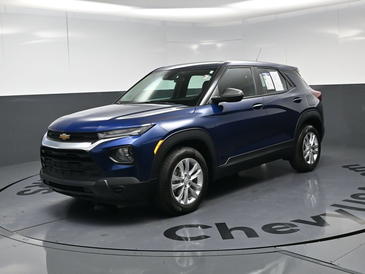 Used 2023 Chevrolet TrailBlazer LS FWD image 5