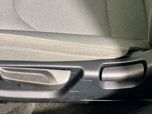 Used 2025 Kia K4 FWD image 15