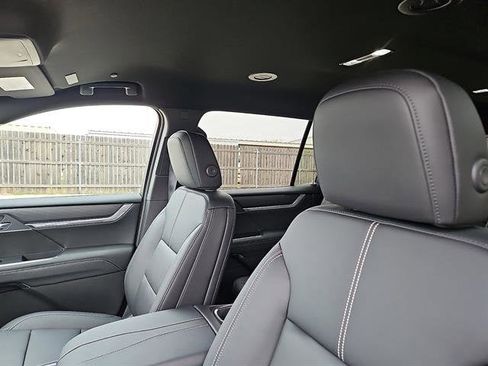 New 2026 GMC Acadia Elevation w/ Elevation Premium Package image 12