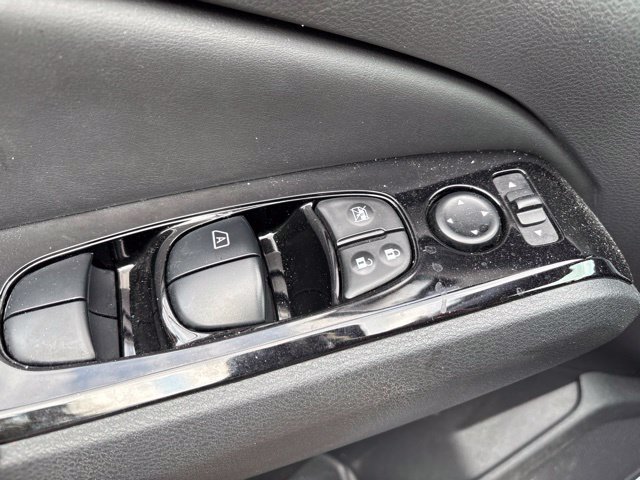 Certified 2024 Nissan Altima 2.5 SR w/ SR Premium Package AWD/4WD image 13