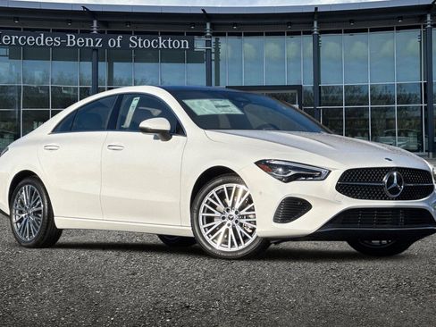 New 2026 Mercedes-Benz CLA 250 4MATIC image 2