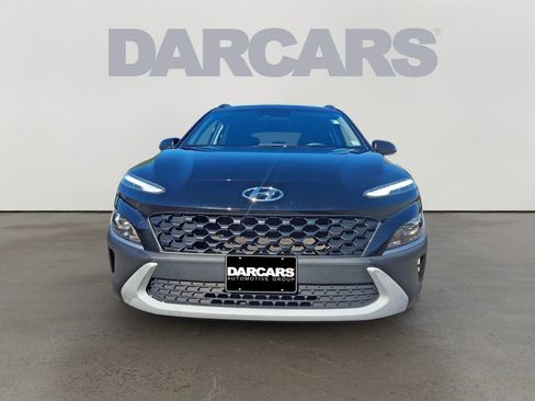 Used 2023 Hyundai Kona SEL AWD/4WD image 2