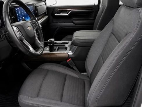 Used 2024 Chevrolet Silverado 1500 RST AWD/4WD image 14