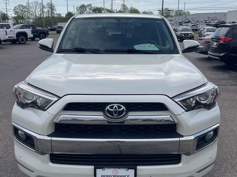Used 2017 Toyota 4Runner Limited w/ Four Season Floor Mat Package AWD/4WD image 2