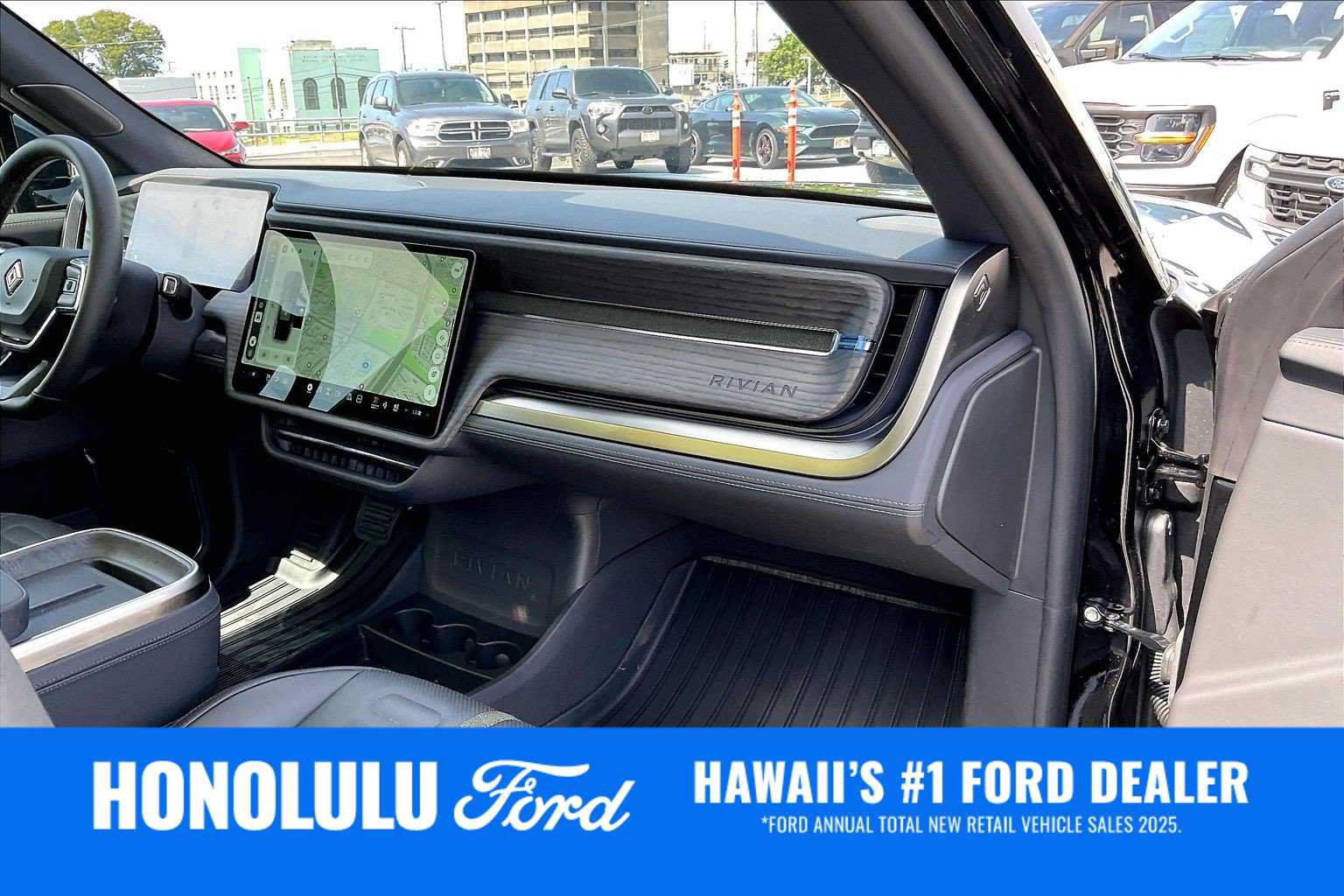 Used 2026 Rivian R1S Adventure Dual AWD/4WD image 23
