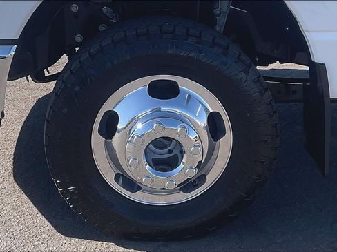 Used 2024 Ford F350 Lariat w/ Lariat Ultimate Package image 7