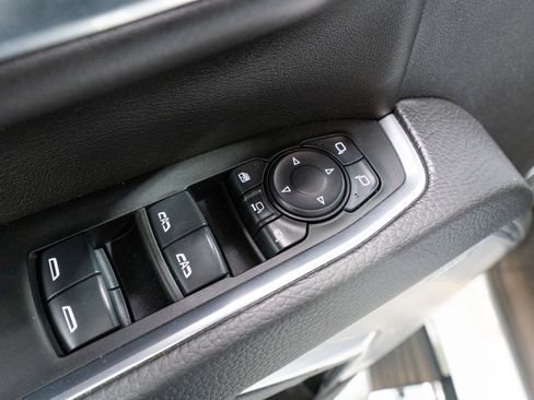 Used 2024 GMC Sierra 2500 Denali w/ Denali Reserve Package image 17