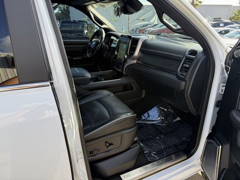 Used 2021 RAM 2500 Limited image 34