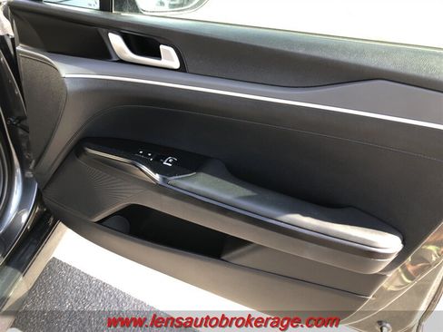 Used 2022 Kia K5 LXS FWD image 21