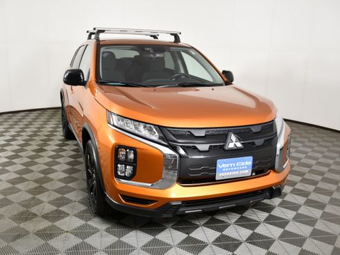 Used 2022 Mitsubishi Outlander Sport LE AWD/4WD image 3