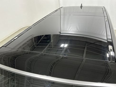 Used 2024 Rivian R1S Adventure image 13