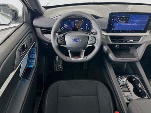 New 2026 Ford Explorer ST image 24