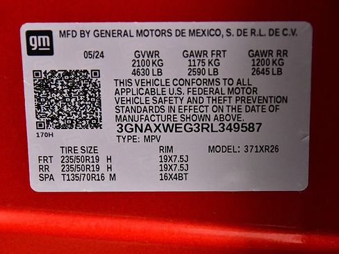 Used 2024 Chevrolet Equinox RS AWD/4WD image 14