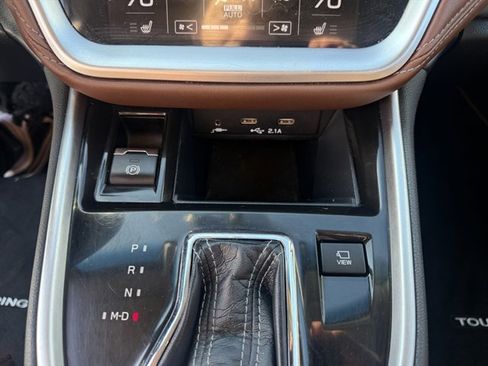Used 2020 Subaru Outback Touring image 36