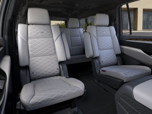 New 2026 Cadillac Escalade ESV Platinum Sport image 17