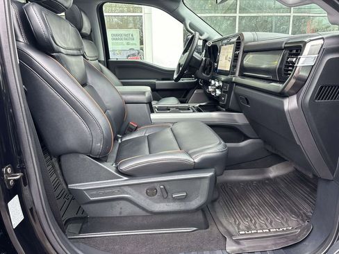 Used 2026 Ford F350 Lariat w/ Lariat Ultimate Package AWD/4WD image 17