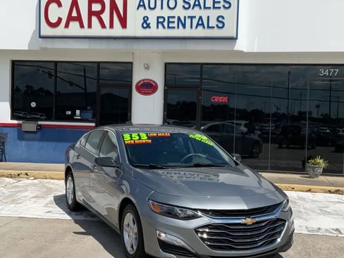 Used 2023 Chevrolet Malibu LS image 1