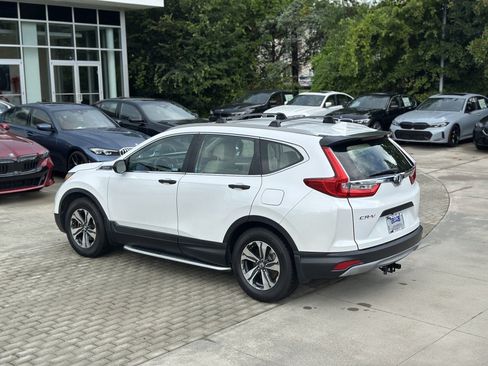 Used 2019 Honda CR-V LX image 9