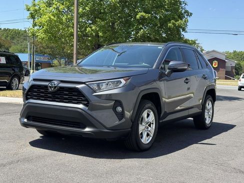 Used 2021 Toyota RAV4 XLE w/ Convenience Package AWD/4WD image 24