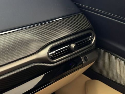 New 2026 Aston Martin V8 Vantage Roadster RWD image 47