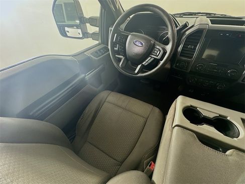 Used 2019 Ford F250 XLT w/ XLT Value Package image 9